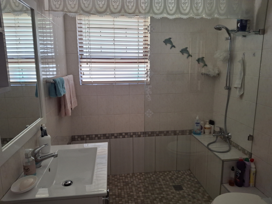 2 Bedroom Property for Sale in Strand South Western Cape